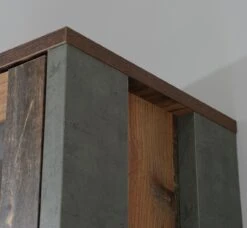 Z2 Drehtürenschrank 3-trg. CLIF 8 Z2 Drehtürenschrank 3-trg. CLIF -Ambia GARDEN Shop 1198888 001