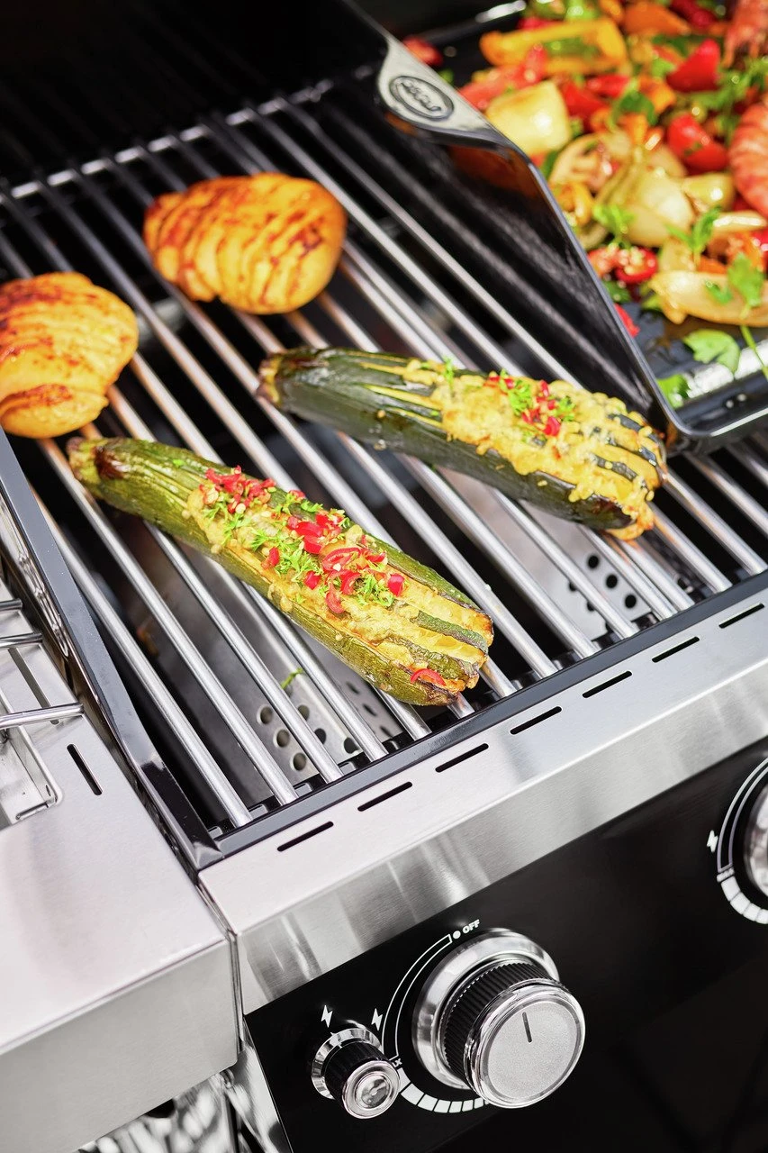 Rösle BBQ-Station 2022 Videro G4-S Vario+ Mit Abdeckhaube 17 Rösle BBQ-Station 2022 Videro G4-S Vario+ Mit Abdeckhaube – Bild 15